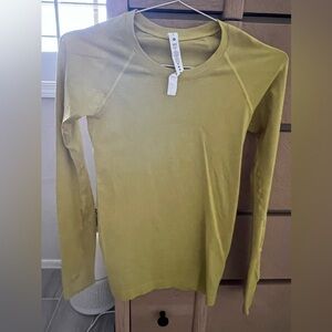 Lululemon swifty long sleeve